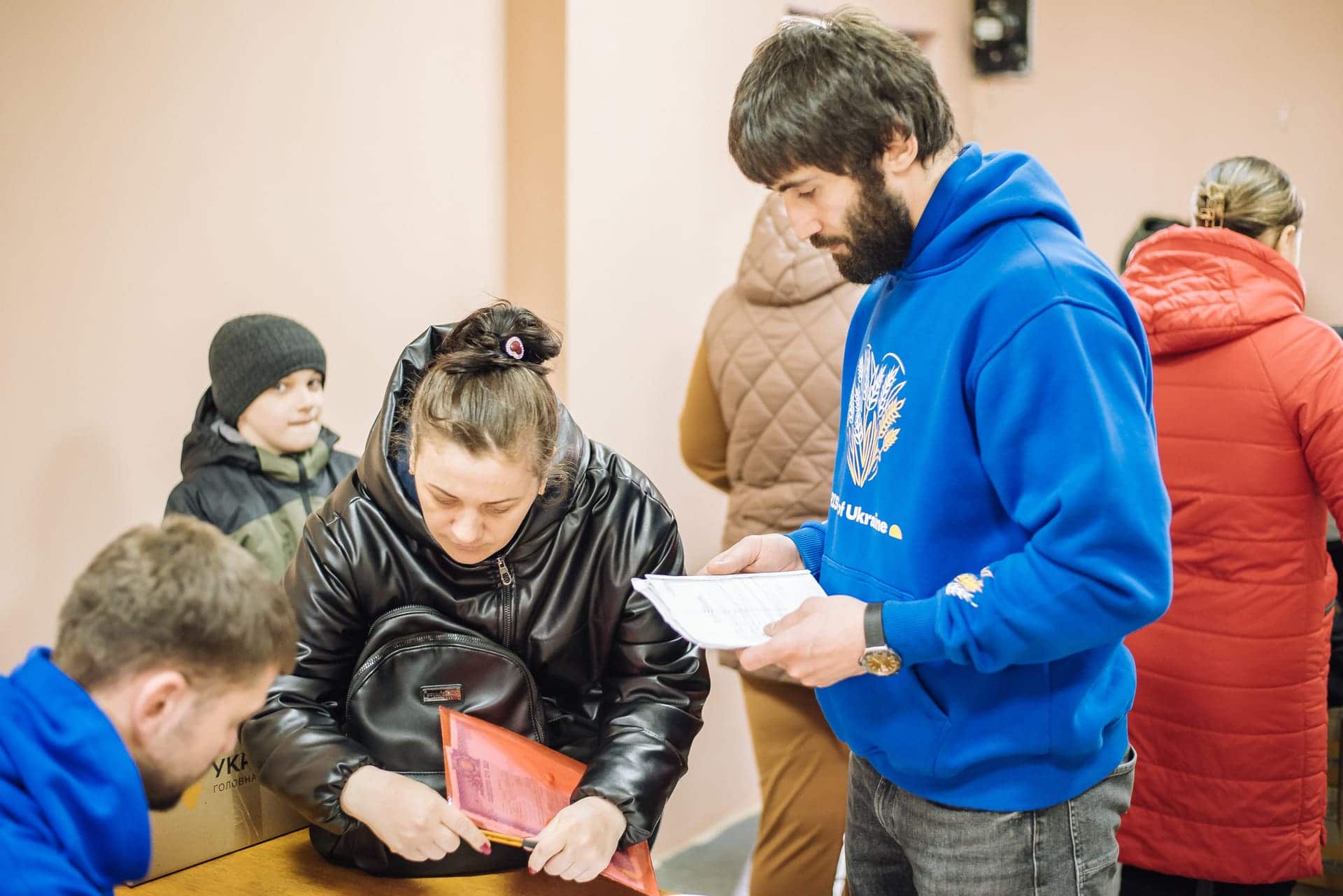 Assistance to IDPs and refugees from Rise of Ukraine charitable foundation - Rise of Ukraine