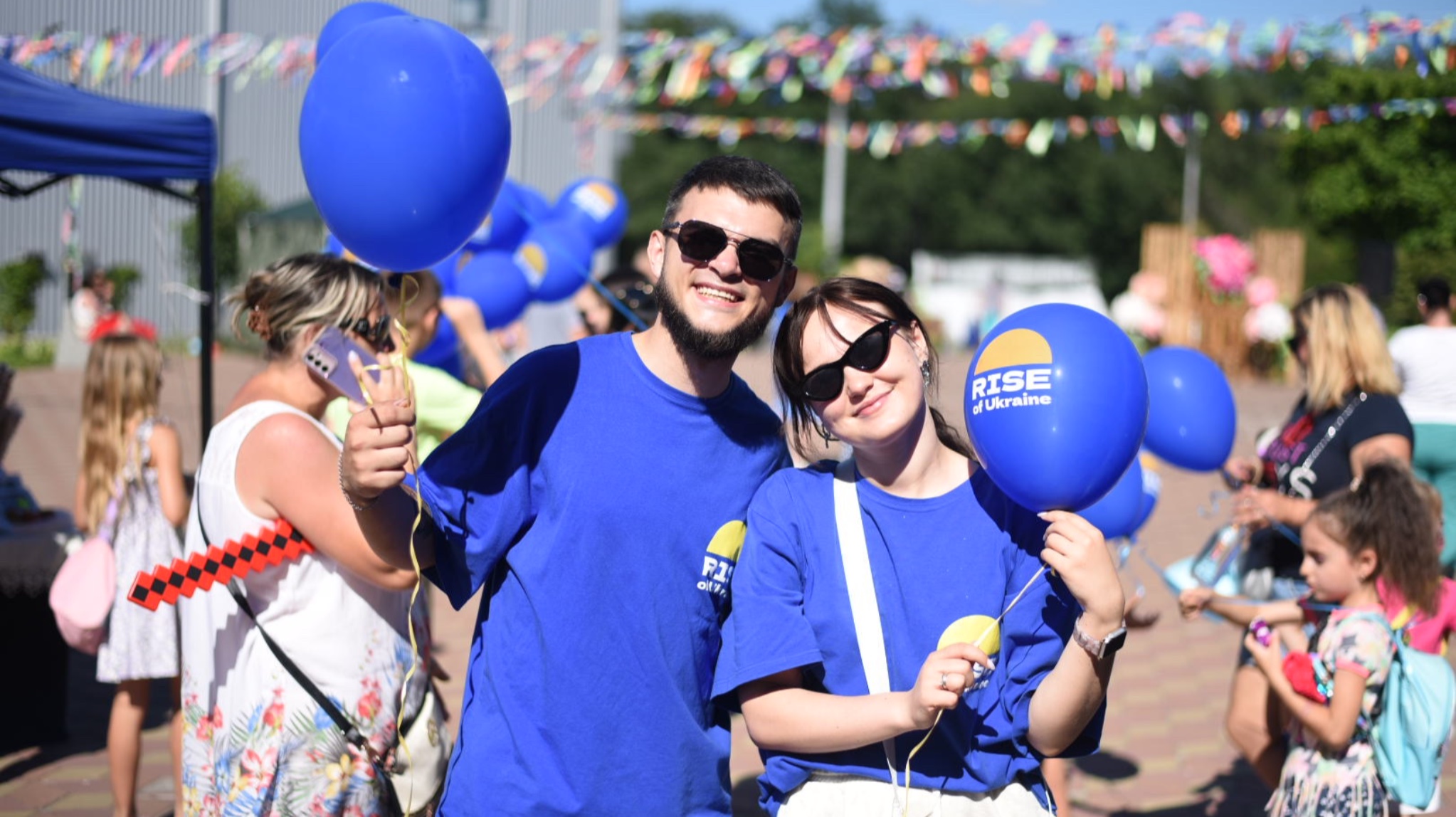 Історія про те, як ми на благодійний ярмарок «Єднаймося заради ПЕРЕМОГИ» завітали - Rise of Ukraine